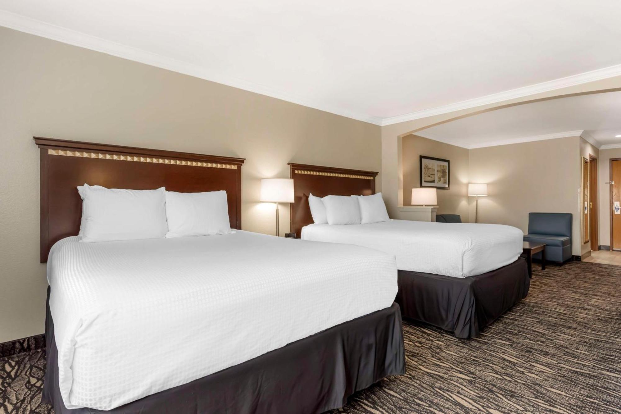 Western Worth 3* Lake Worth