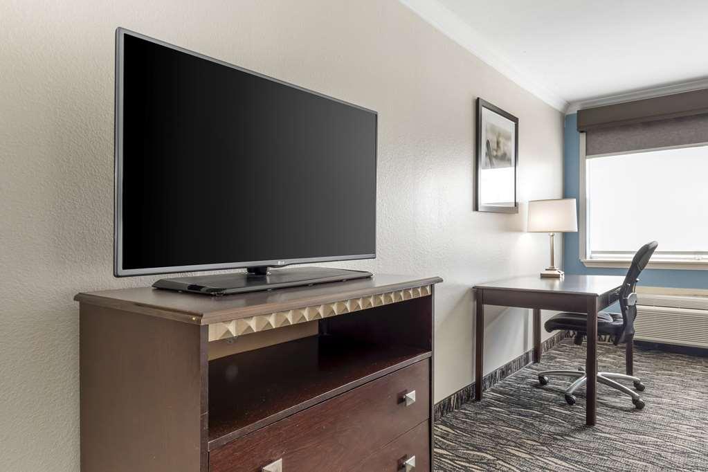Western Worth 3* Lake Worth