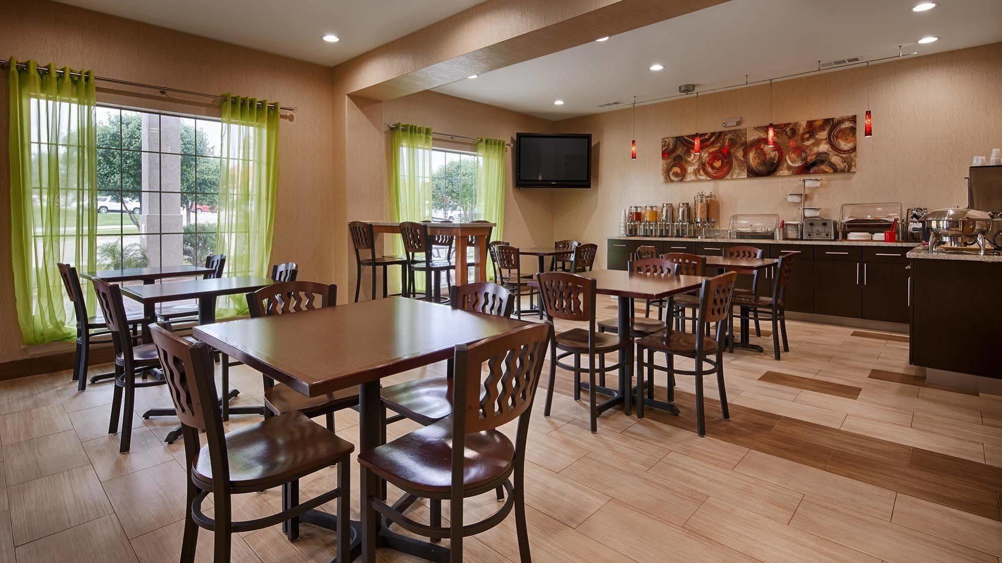 Locanda Western Worth & 3*